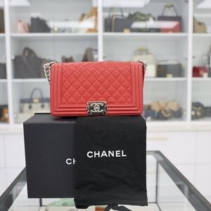 Chanel Vibrant Red Quilted Shoulder Bag
